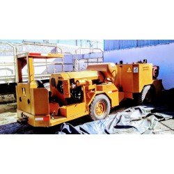 CAMION MINERO DE BAJO PERFIL DE SERVICIO