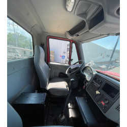 INTERNATIONAL TRUCK 7600 SBA 6X4